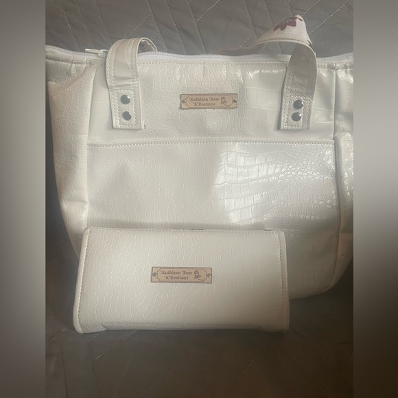 kathl Handbags - Kathleen Rose bag and wallet set. K reaction
